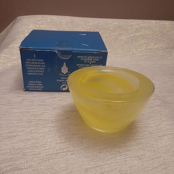 PartyLite P7162 Clarity Yellow Swirl Votive Tealight Candle Holder Glass - Picture 1 of 5